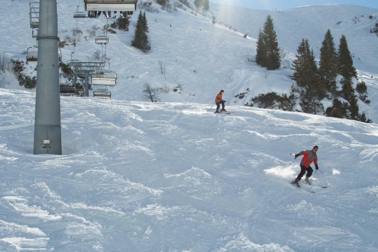 Alpenappartement Bergkoenig Warth  Eksteriør billede